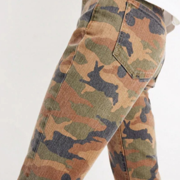 Madewell The High-Rise Slim Boyjean in Cottontail - Picture 2 of 6